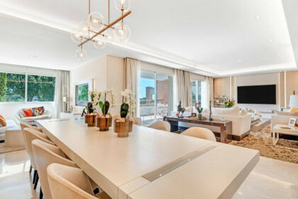 90a64dc1c8f08277786392224fe80816 - 16