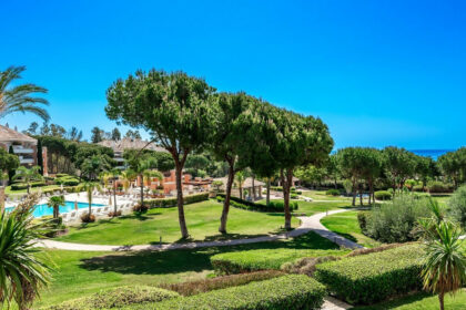 90a64dc1c8f08277786392224fe80816 - 27