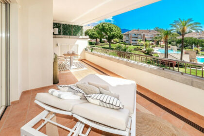 90a64dc1c8f08277786392224fe80816 - 8