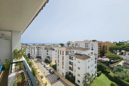 90bd40b53fa468f7d45fe12016d835ea - 1