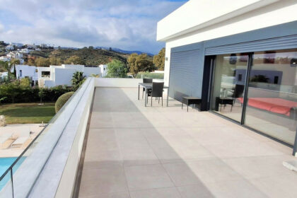 9293c92a0206cae6e98e1022f81150a3 - 19