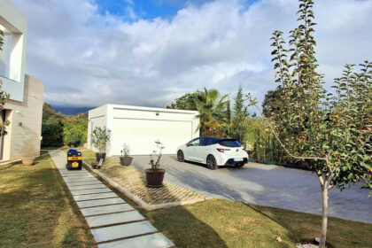 9293c92a0206cae6e98e1022f81150a3 - 27