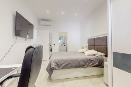 92ddd4fc77763ffeff5af749d0581a88 - 20