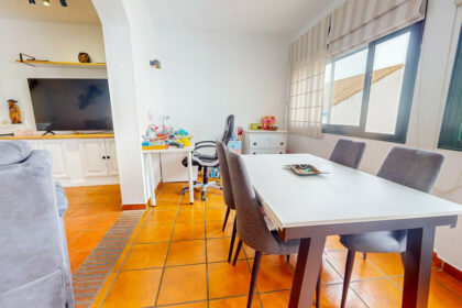 92ddd4fc77763ffeff5af749d0581a88 - 4