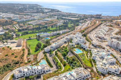 9366be48407099af9164d0c1f58e95c4 - 27