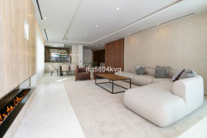 941d919a7c0b28713b73a395eb4ee34c - 10