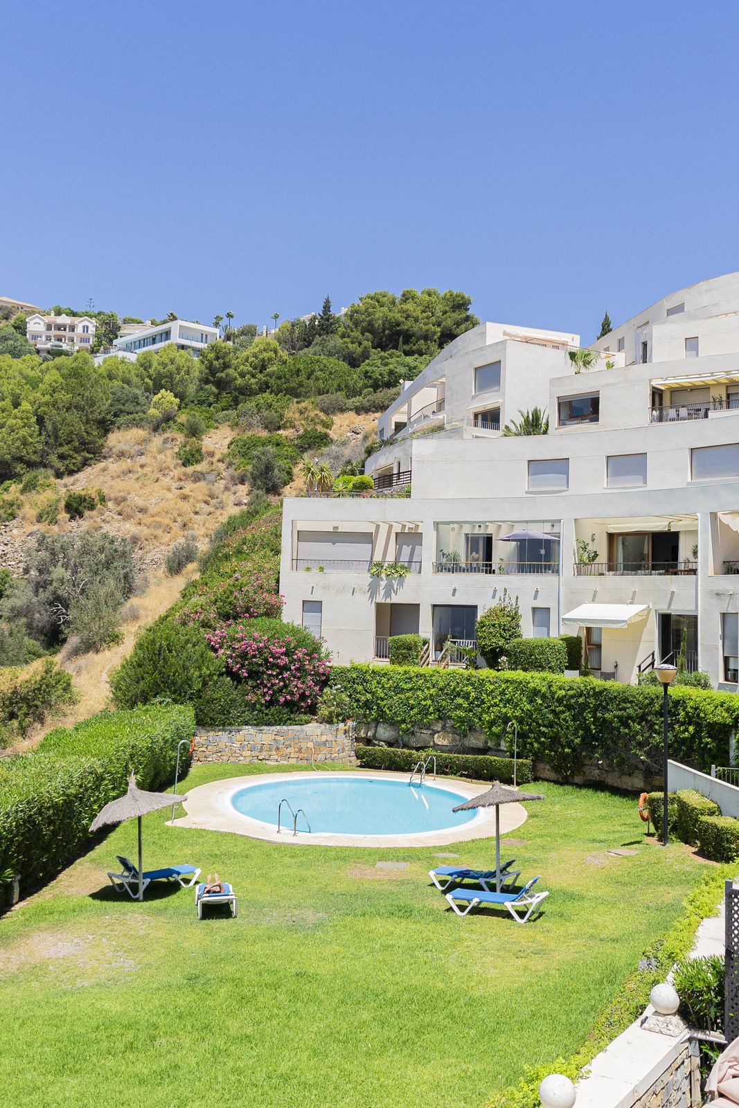 94bc1be3468ea62954068b496678da7c - 11