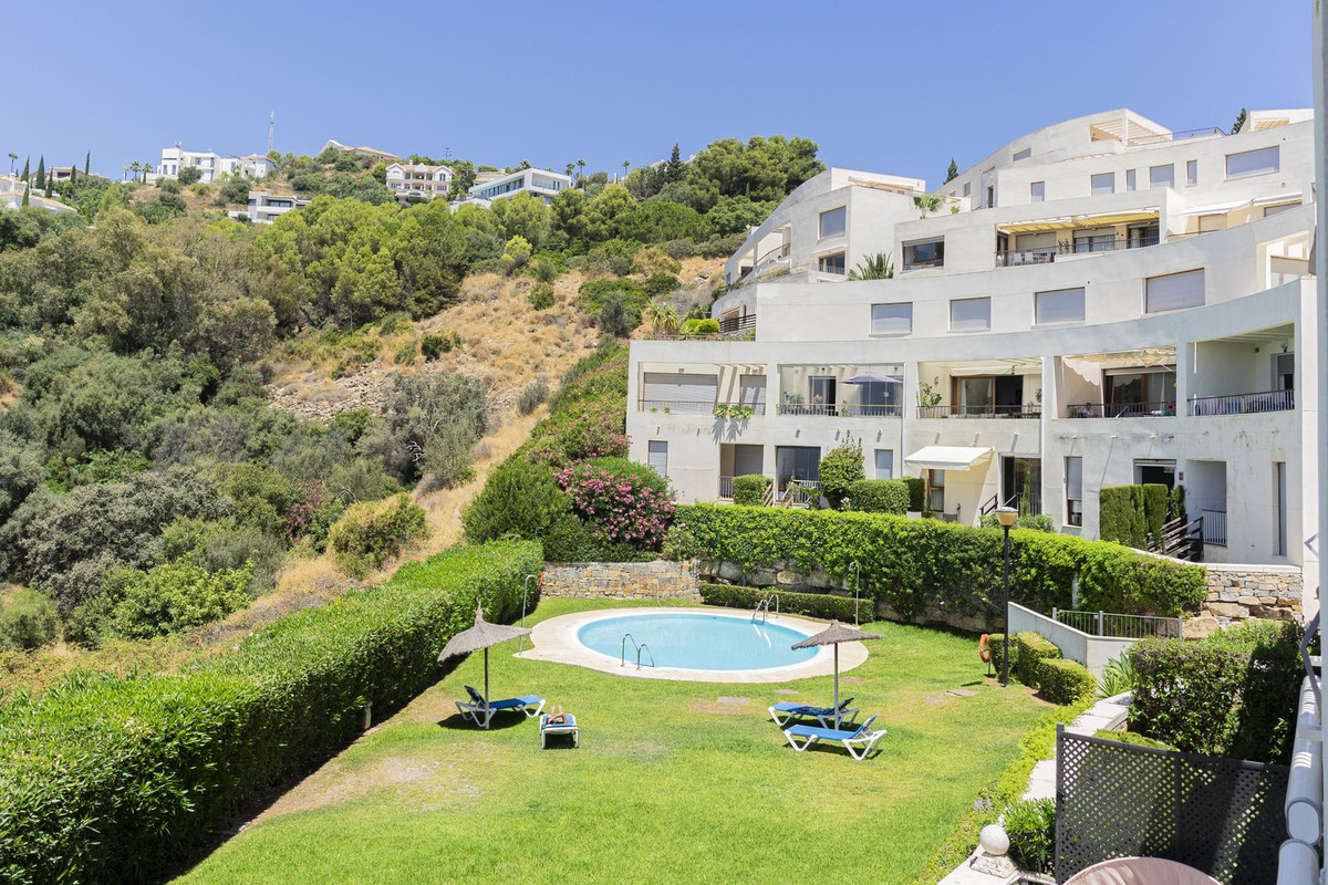 94bc1be3468ea62954068b496678da7c - 12