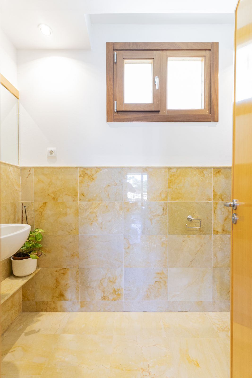 94bc1be3468ea62954068b496678da7c - 13