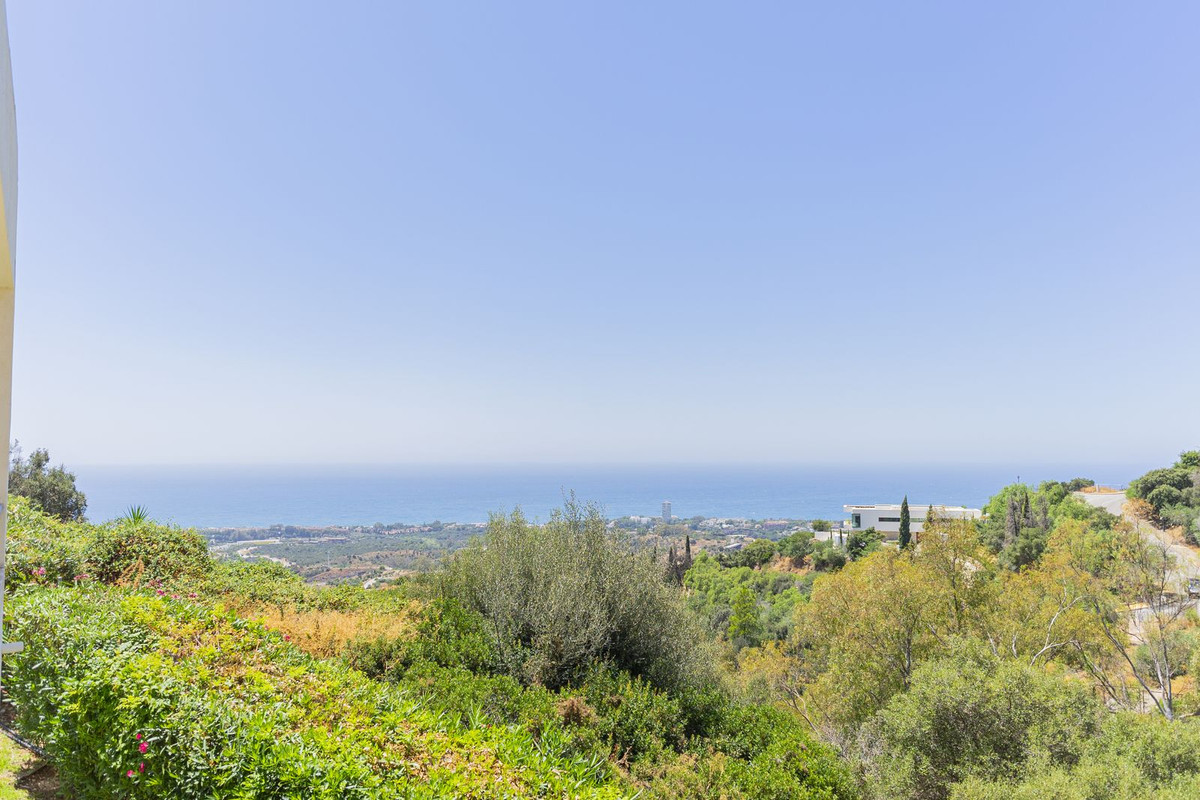 94bc1be3468ea62954068b496678da7c - 33