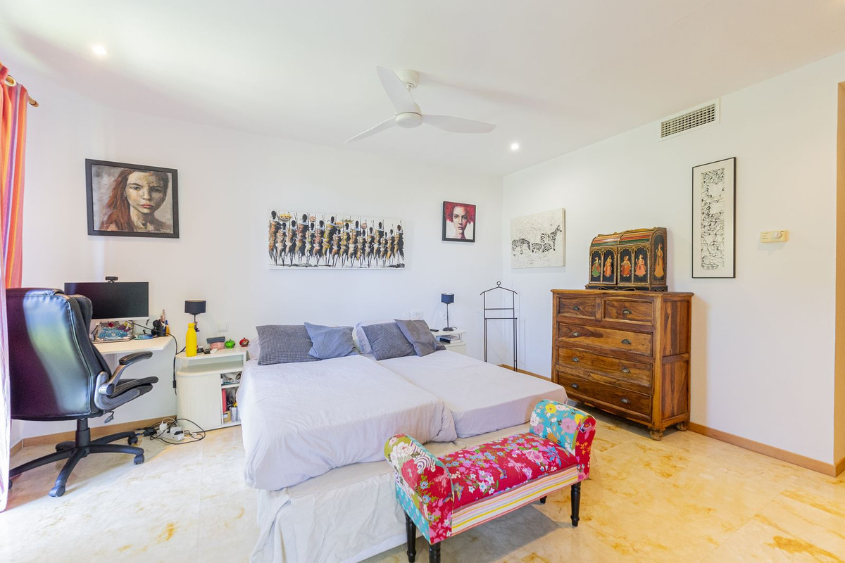 94bc1be3468ea62954068b496678da7c - 37