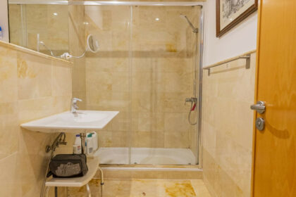 94bc1be3468ea62954068b496678da7c - 42