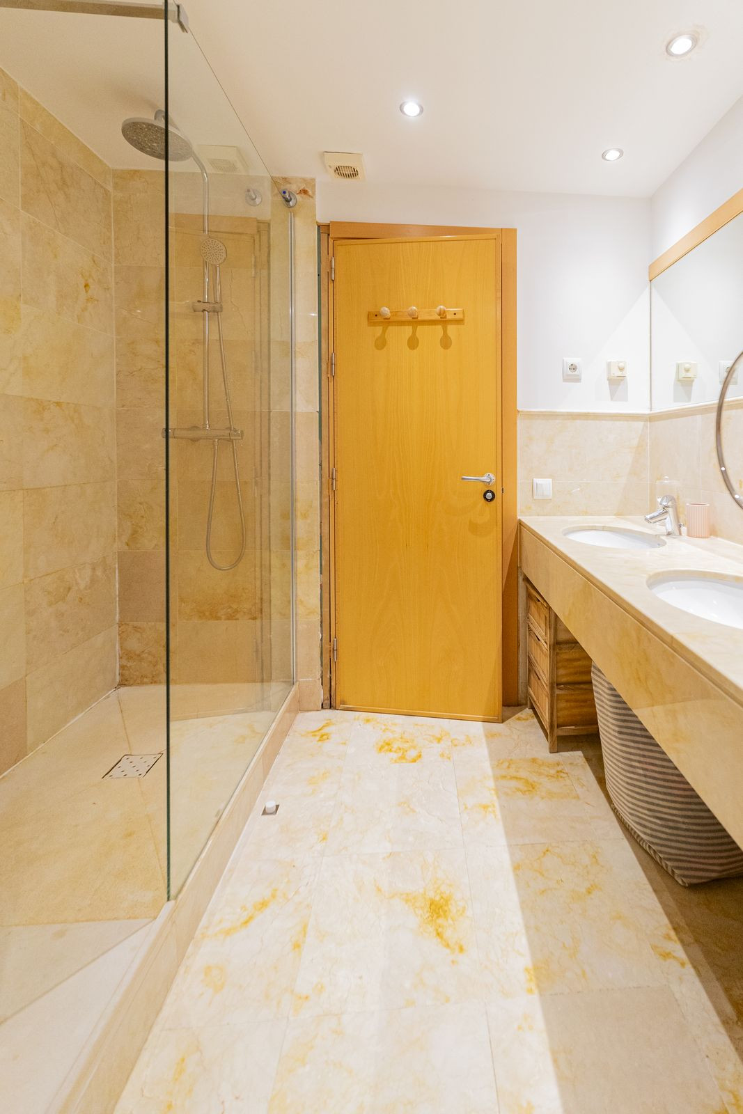 94bc1be3468ea62954068b496678da7c - 46