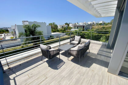 9600efe5694af83ec0df811a9bf81119 - 18