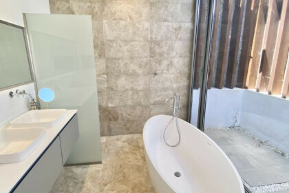 9600efe5694af83ec0df811a9bf81119 - 21