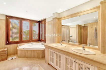 97113704c1b6e32f6a127a2f6817d6a6 - 25