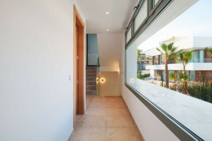 985e6bac08fd04343f2b00b27861d3e6 - 25