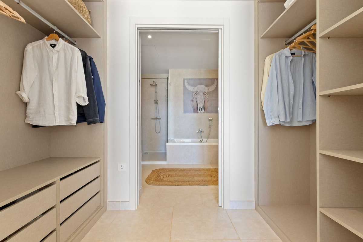 9b9e394861fa0a48387173622bdaea32 - 15