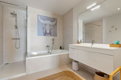 9b9e394861fa0a48387173622bdaea32 - 16