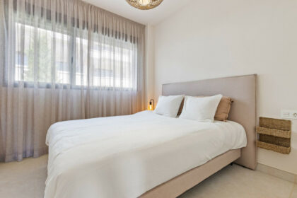 9b9e394861fa0a48387173622bdaea32 - 22