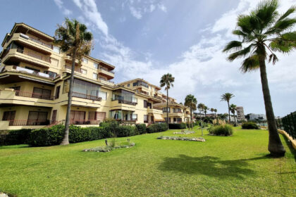 9ba9270a844502f33694eaed5d9af032 - 23