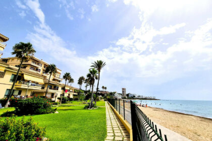 9ba9270a844502f33694eaed5d9af032 - 27