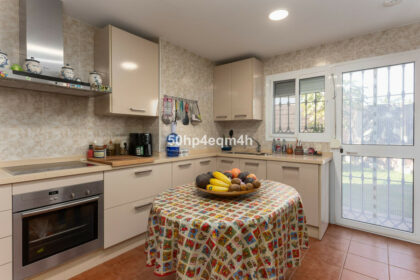 9cbc4b40ed18194660fc7838d8f5719f - 4