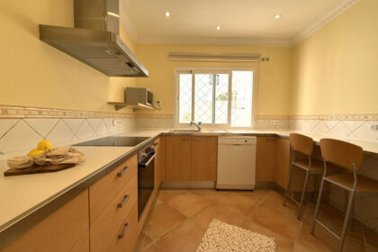 9e2a945aca894c84a71056081cf856ab - 3