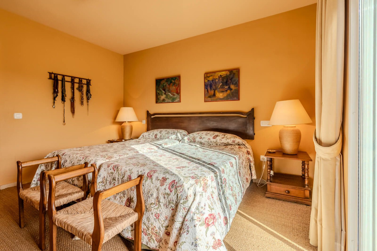 a1c1b9167d1760fc8a31819a2503d507 - 13