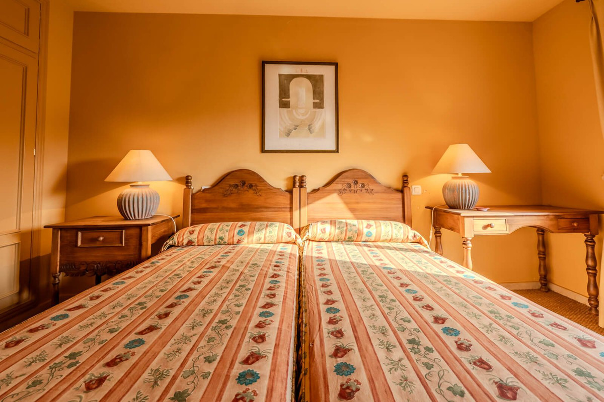 a1c1b9167d1760fc8a31819a2503d507 - 17