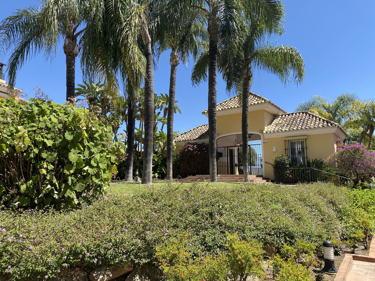 a1c1b9167d1760fc8a31819a2503d507 - 23