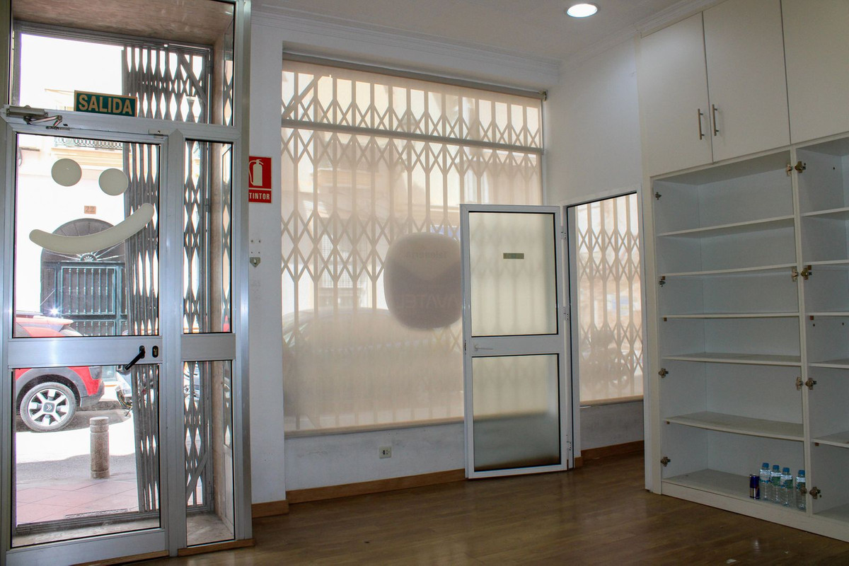 a6f10a05a68e36c4e1d6034da705a1bd - 1