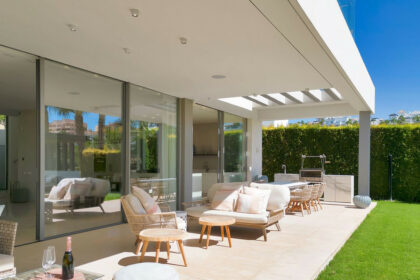 a72e622ecb82e9b315cc3280d1519a7e - 19