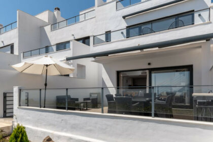 a809cbe479ef2e9ddfbb3c881a600c58 - 3