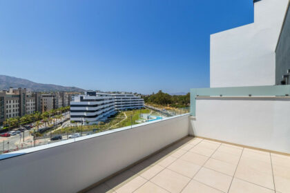 a82e85543bcab4054322fe5cb5fb5f85 - 18