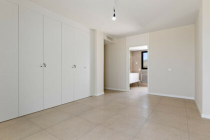 a82e85543bcab4054322fe5cb5fb5f85 - 9