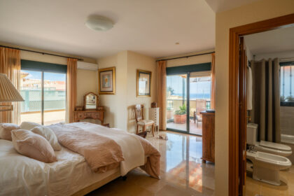 a8406560b1ad6c0cb9125178ace44d2a - 15