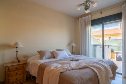 a8406560b1ad6c0cb9125178ace44d2a - 24