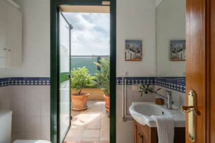 a8406560b1ad6c0cb9125178ace44d2a - 30