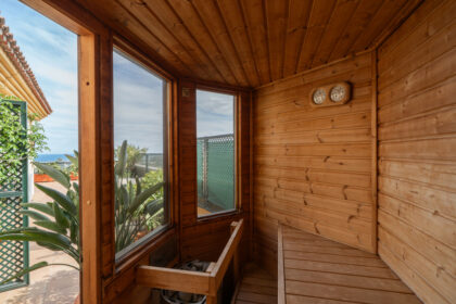 a8406560b1ad6c0cb9125178ace44d2a - 32