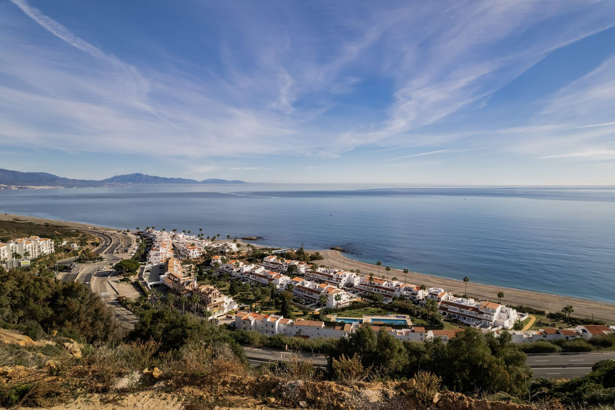 ae422b7fa34076ae2395e6baaf81b085 - 2