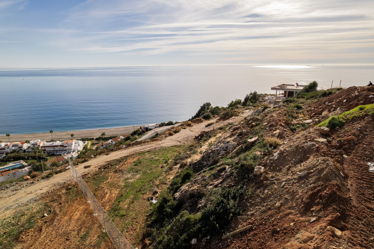 ae422b7fa34076ae2395e6baaf81b085 - 6