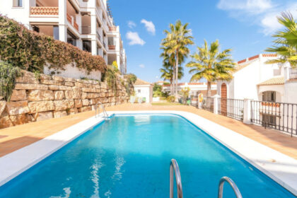 aec0b6641bfb139f56c7ae0bfe056a10 - 38