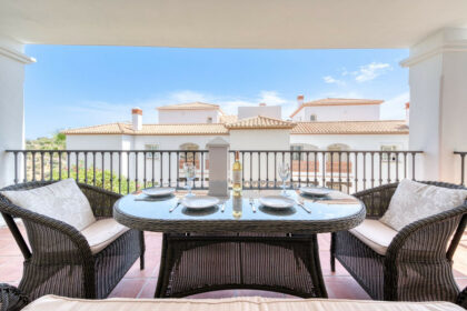 aec0b6641bfb139f56c7ae0bfe056a10 - 4