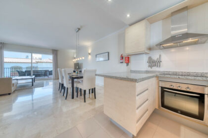 aec0b6641bfb139f56c7ae0bfe056a10 - 9