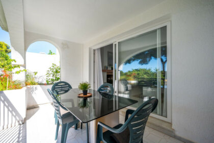 af103b6592c7b6157d8254673d76524d - 18