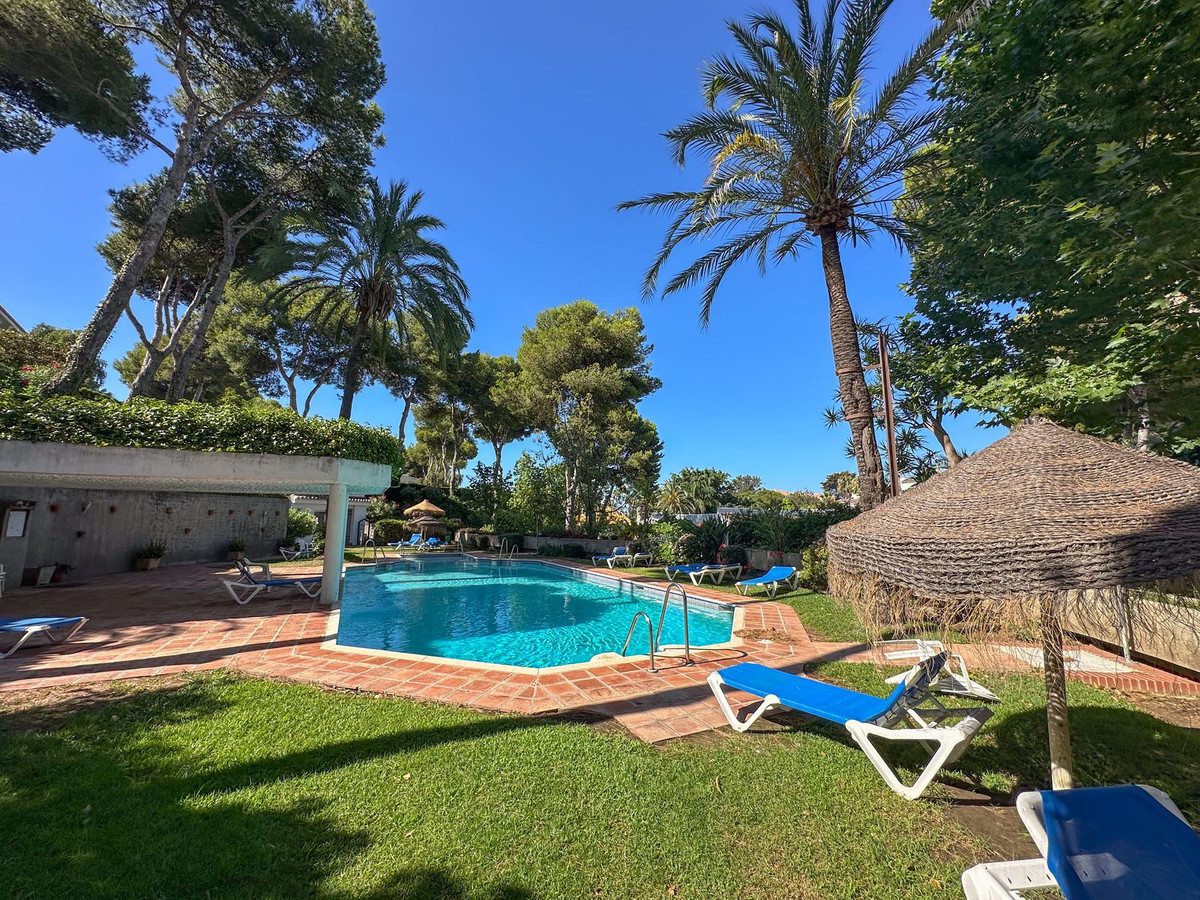 af103b6592c7b6157d8254673d76524d - 21