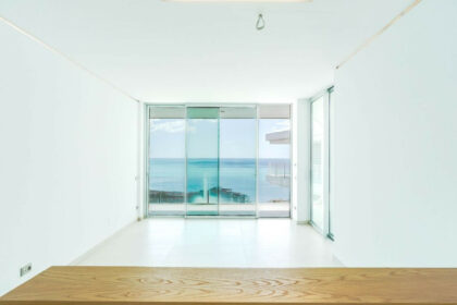 af6c3064c6231113485cd92220073f69 - 12