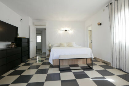 afa81cc2bed43d39068542166ee1ed65 - 14