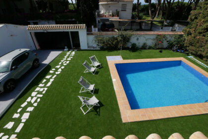 afa81cc2bed43d39068542166ee1ed65 - 17